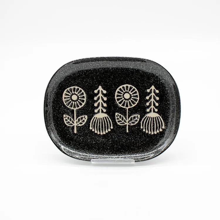 HANA Nade Square-Black - Above the Table