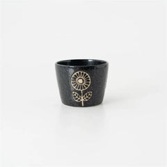 HANA Free Cup Small-Black - Above the Table