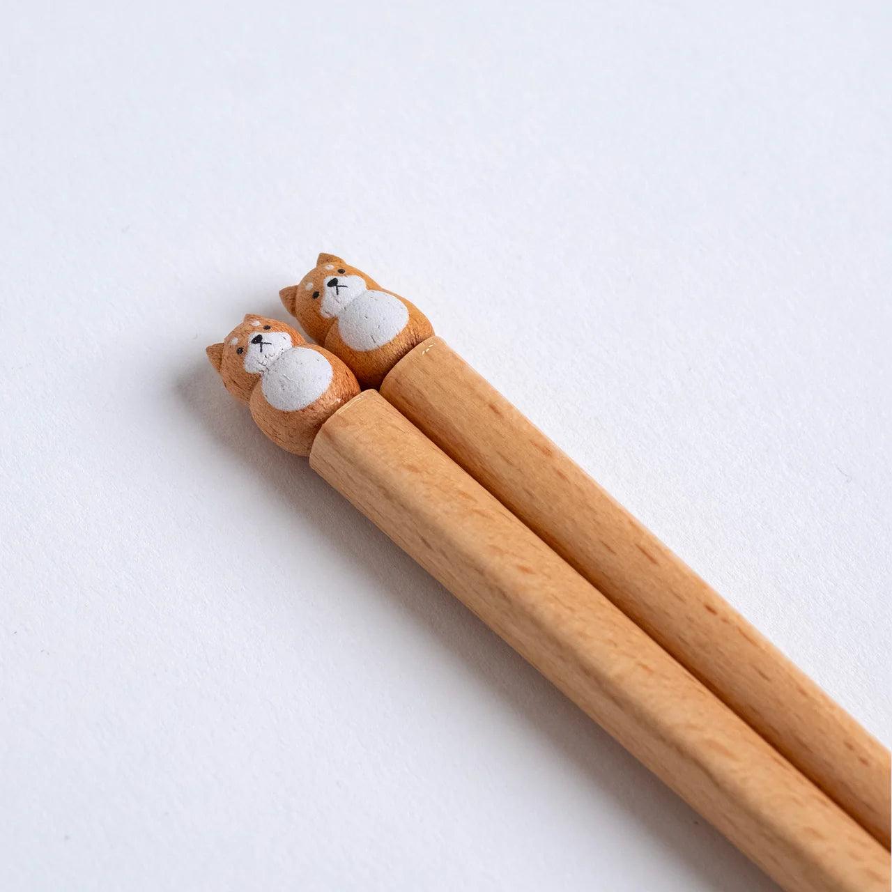 Plumpy animal Chopsticks - Above the Table