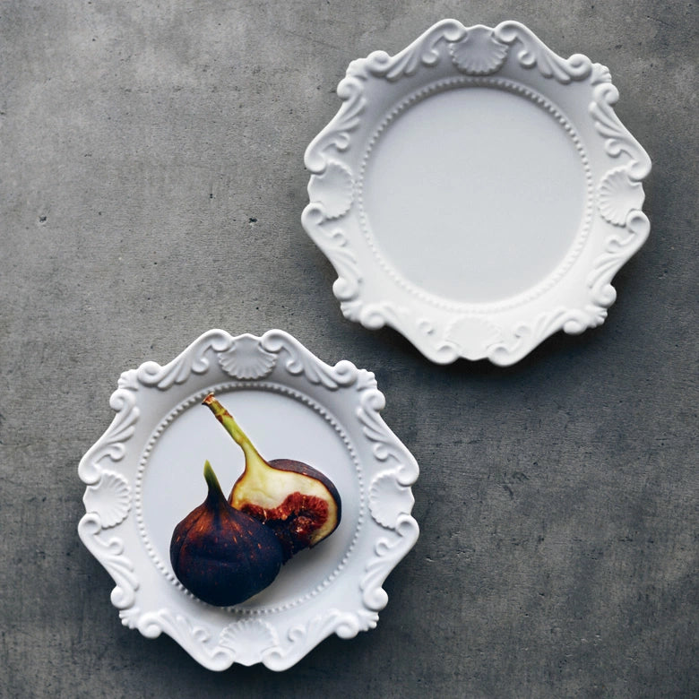 Cadre Plate - Above the Table