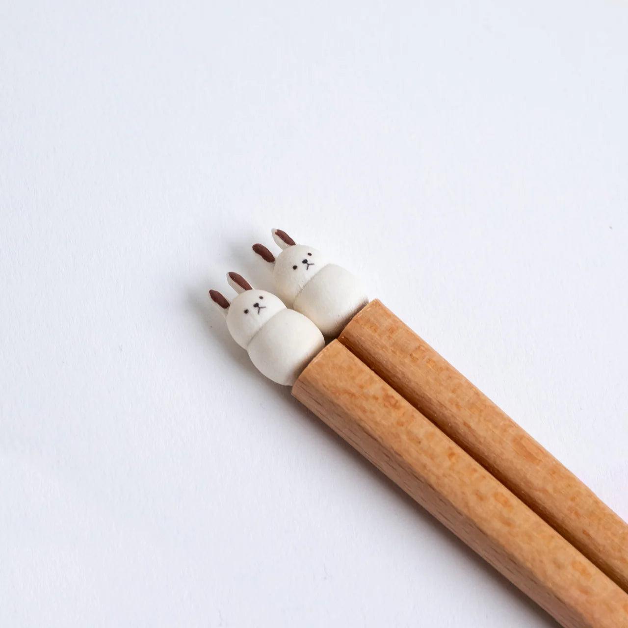 Plumpy animal Chopsticks - Above the Table