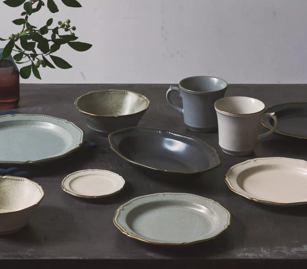 Stitch Plate M 20cm Grey - Above the Table
