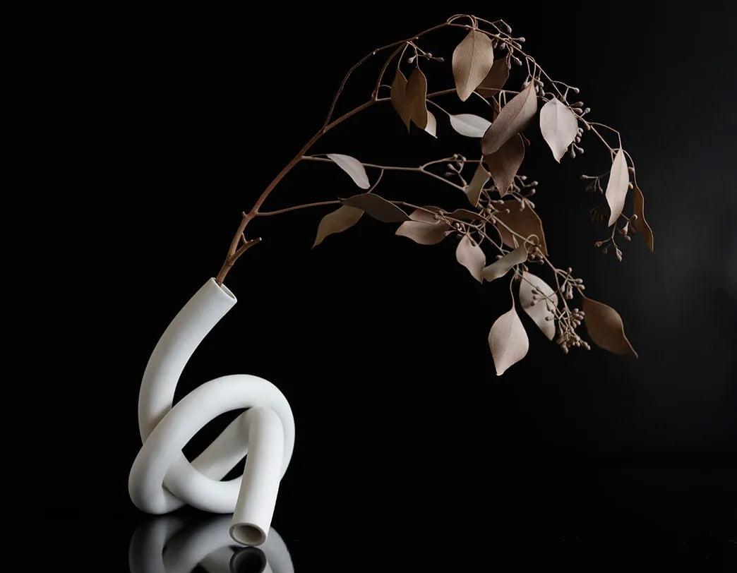 Yui Vase - Above the Table