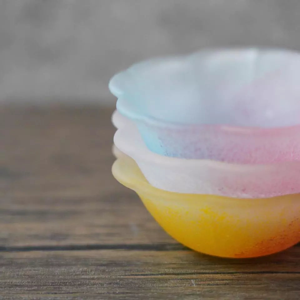 [Aika x Iwasawa Glass] Handmade Sakura Shaped Glass - Above the Table