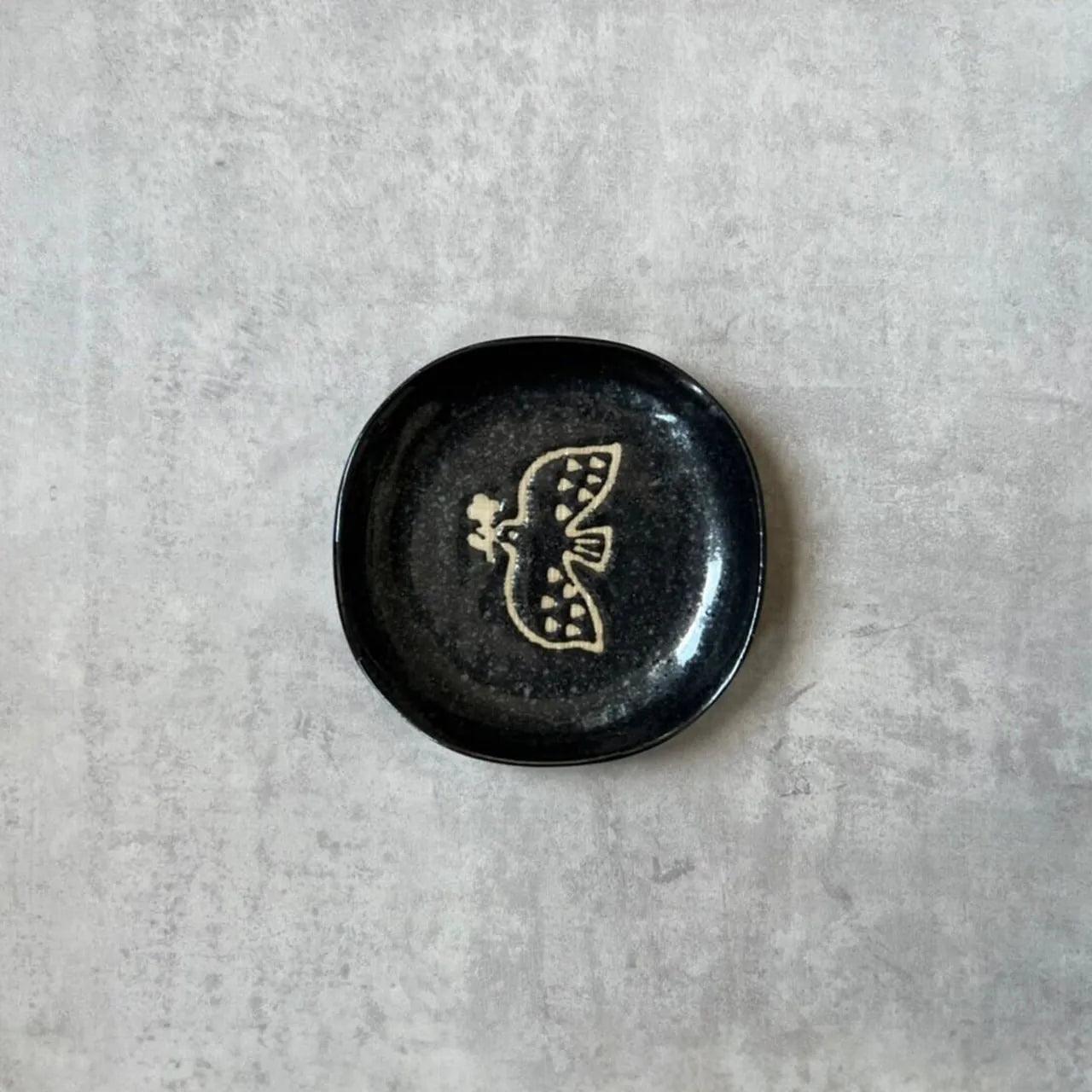 Nade Square Plate-Black - Above the Table