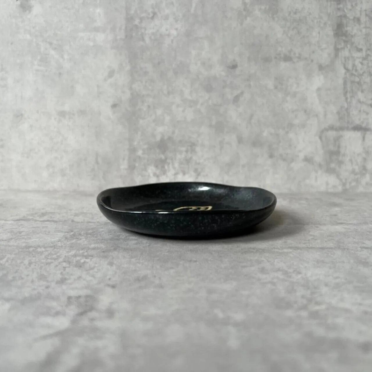 Nade Square Plate-Black - Above the Table