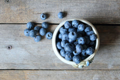 L'officina Stoneware Fruit Strainer Bowl For Berries