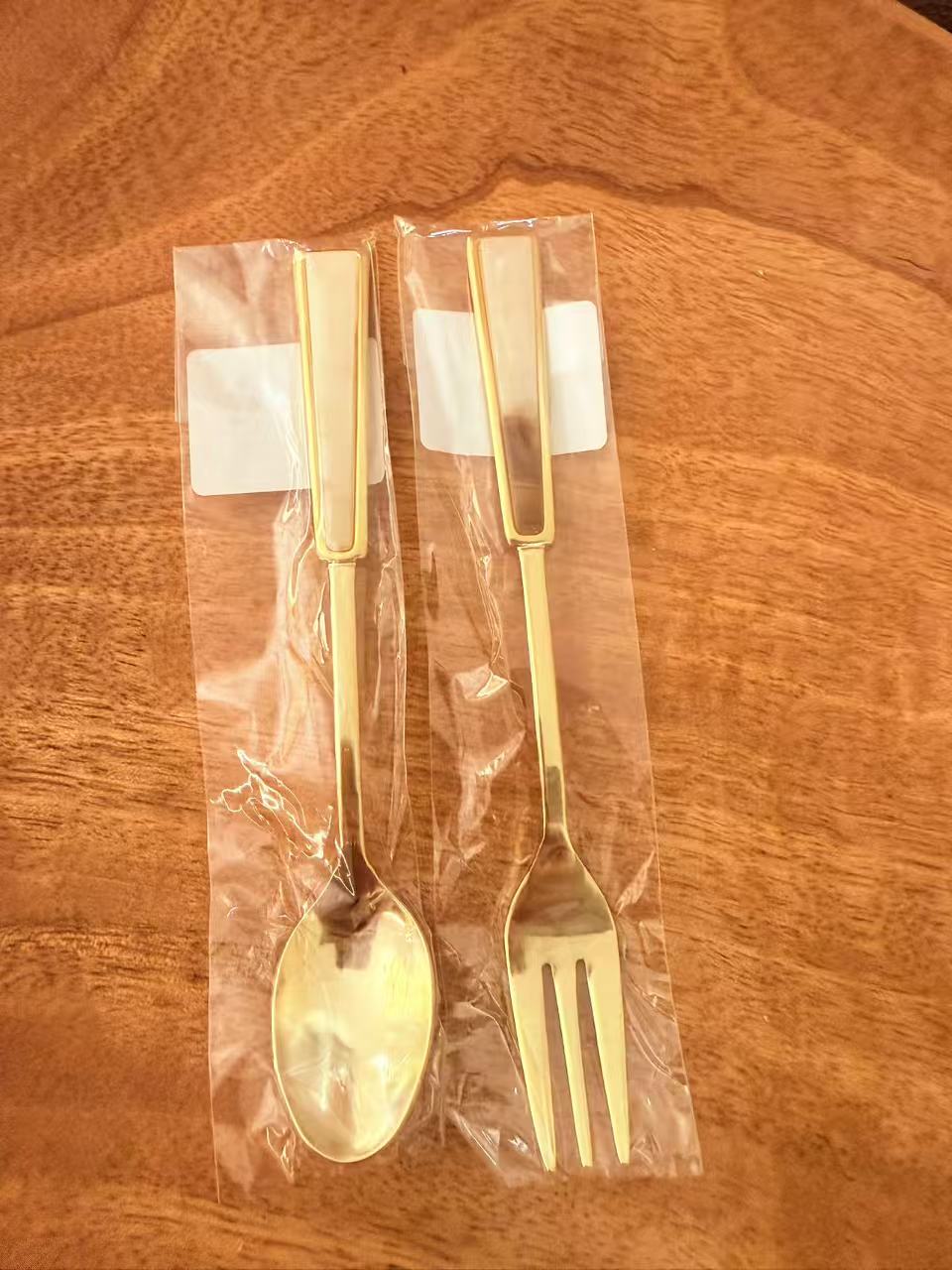JP Acrylic Cutlery Gold Dessert spoon / fork (white)