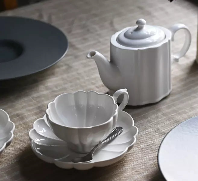 LE BOUQUET Flower Cup w Saucer - Above the Table