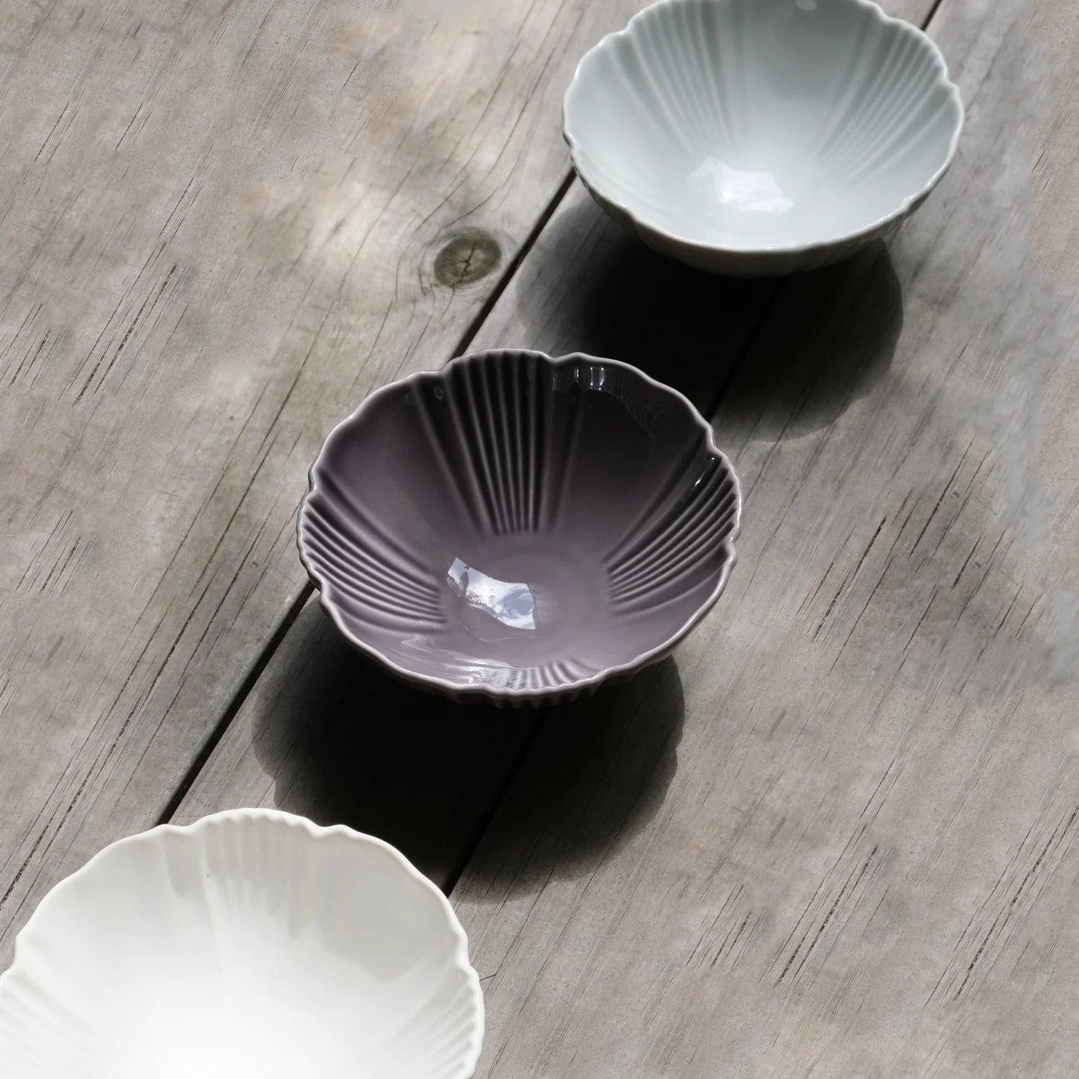 Fukurasuzume Bowl - Above the Table