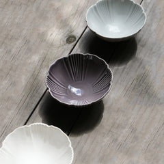 Fukurasuzume Bowl - Above the Table